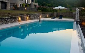 Amfikleia Chalet By Relax In Greece